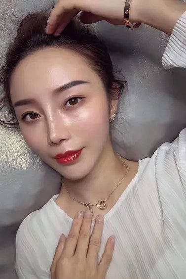 做韩式半永久纹眉一般多少钱?