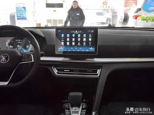 10万买什么车,内饰要好看?