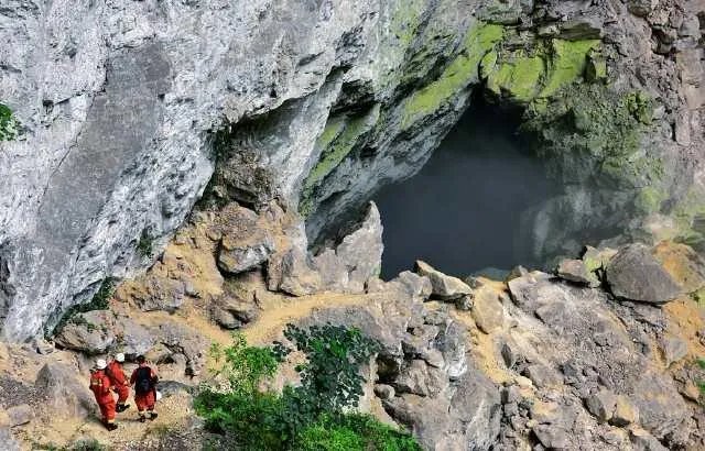 地下喀斯特地貌的溶洞有什么