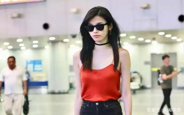 奚梦瑶被何猷君求婚:能被高富帅看上的姑娘,都不是简单的人,为何?