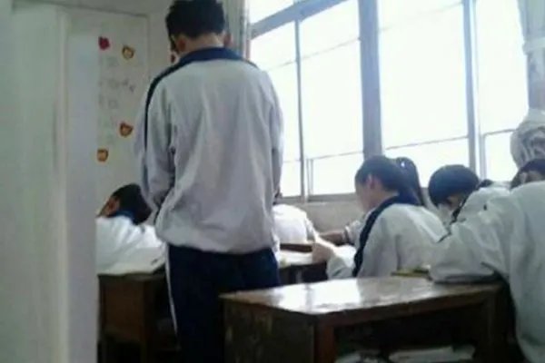 四川苍溪小学生死前遭体罚,是因为体罚而死亡的吗?