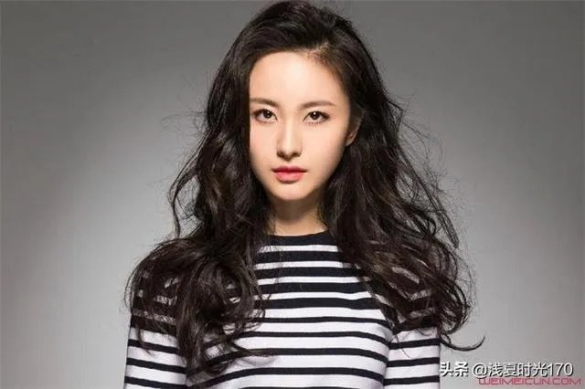 万思维和万瞳什么关？