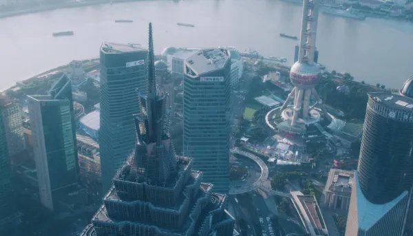 怎么评价《上海堡垒》这部电影?为什么豆瓣评分那么低?