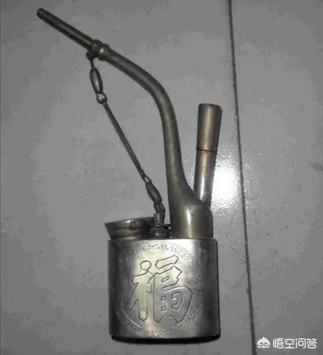 蛇怕烟油