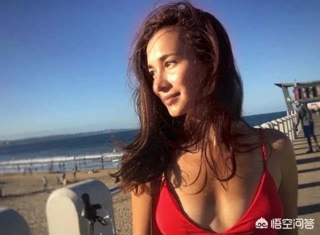 韩庚卢靖姗公开恋情,卢靖姗这种混血的五官对男生来说有不可抗拒的吸引力么?