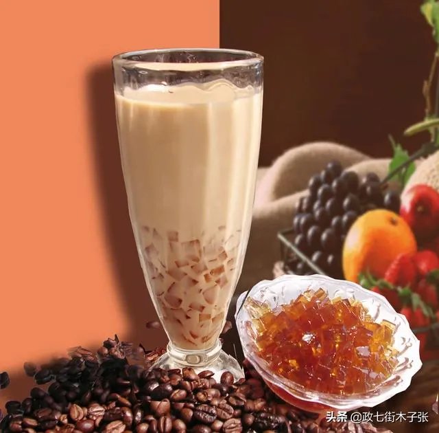 我想在奶茶店加个小吃,什么适合点?