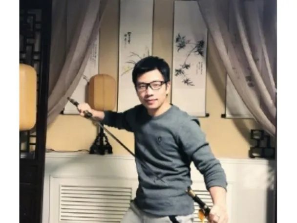陶渊明后人做主播月入百万,网友:你这是坑祖宗啊!你怎么看待呢?