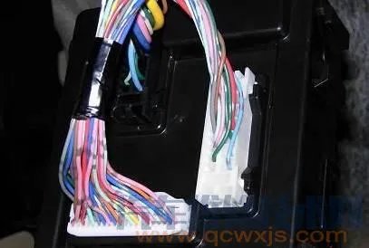 汽车防盗器线路安装接线大全(图解)