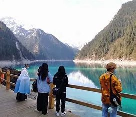 九寨沟国庆遇冷:7天迎客211位,九寨沟为啥不香了?