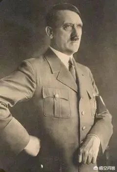希特勒是怎么从一个下士变成帝国元首的?