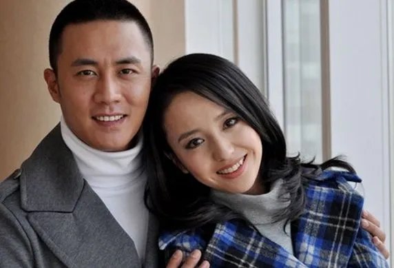对于一个女人来说,再婚和复婚哪一个未来更安稳?