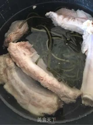 海带炖排骨