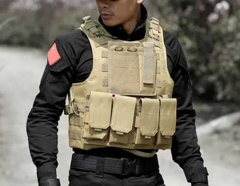 防弹衣到底能不能防住刀剑之类的冷兵器啊?