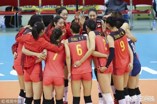 2018排超联赛颁奖典礼,中国女排主帅郎平为什么不参加?