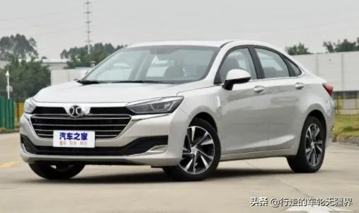 10万买什么车,内饰要好看?