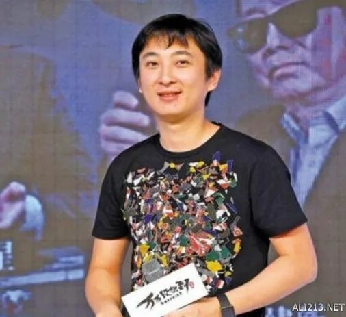吃顿饭100块张口闭口几千万,王思聪你不能踏实点?