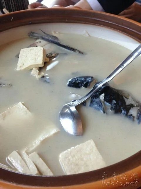 想去千岛湖旅游，但是不知道那里有什么好吃的，能介绍下吗？