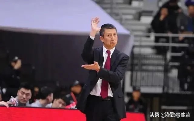 广东大胜首钢队,辽宁新疆浙江大胜对手,北控队险胜四川,CBA最新排名如何?