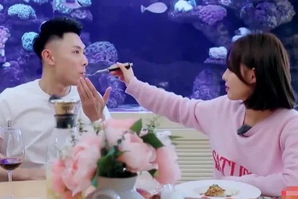张嘉倪谈婆媳关系 ,身为人母的张嘉倪面对婆媳关系怎么处理?