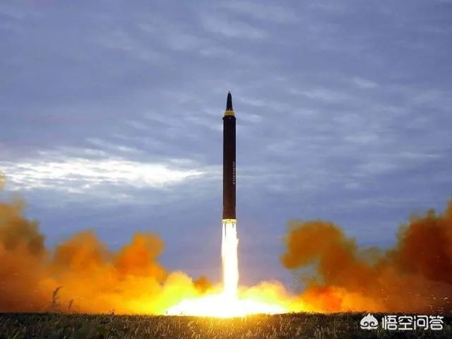 美国为什么不直接对伊朗发射核导弹呢？反正他无法拦截，也打击不到美本土？