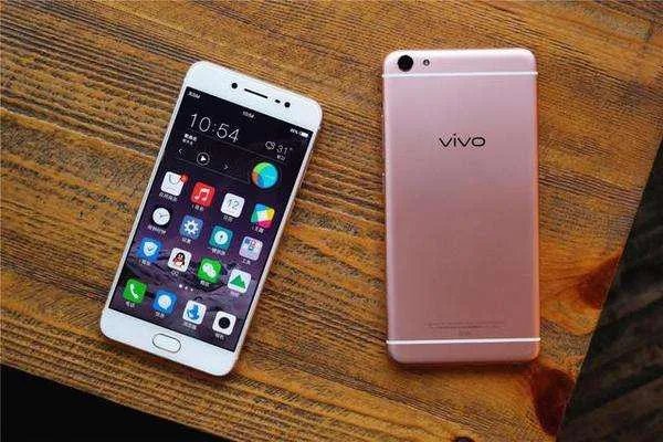 vivo手机Y67支持，闪充功能？