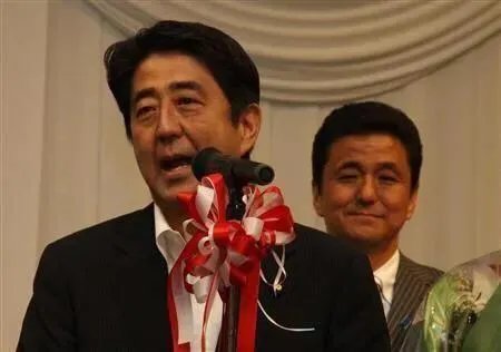 如何看待菅义伟成为安倍接班人?