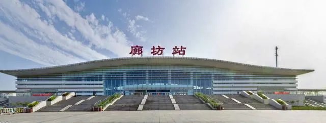 廊坊和唐山相比哪个发达？是不是廊坊比唐山发达很多？