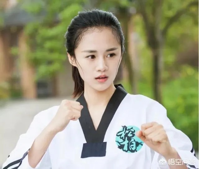 有哪些具有少女感的女明星?