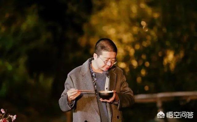 李诞疑似要退出《野生厨房》,你是如何看待的?