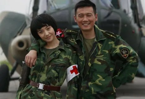 刘晓洁和徐洪浩“父女”变“夫妻”的转变你怎么看？