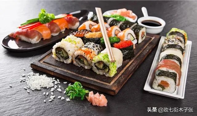 我想在奶茶店加个小吃,什么适合点?