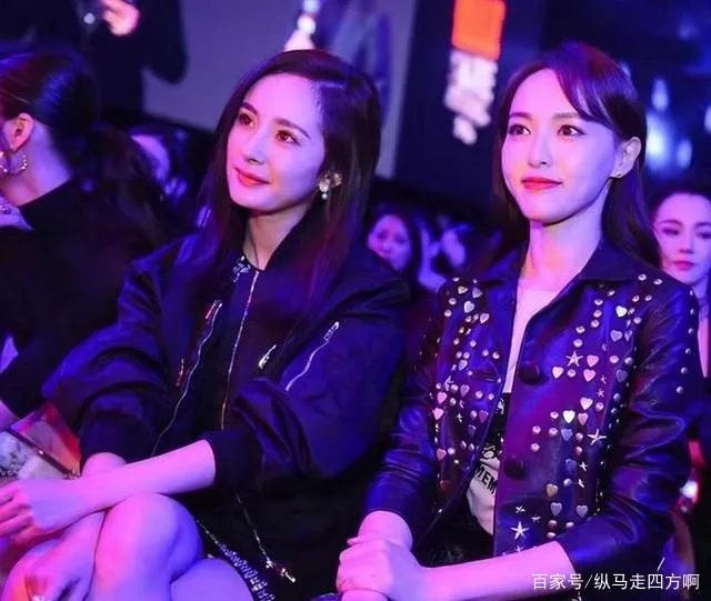 杨幂唐嫣罕见同框,全程零交流,昔日好姐妹为何形同陌路?