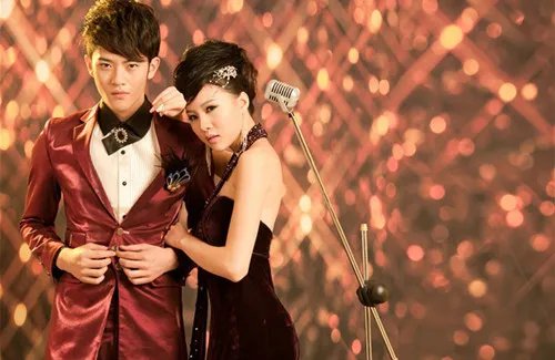 婚礼对唱歌曲大全2017 适合新郎新娘对唱的歌有哪些