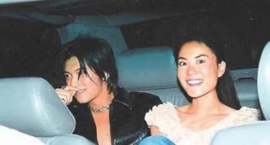 王菲绯闻不断，深夜现身李亚鹏住所后谢霆锋啥态度？