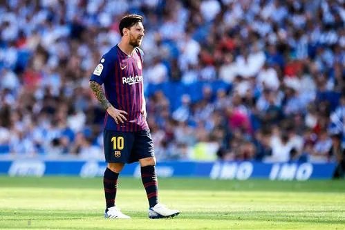 C罗点射双响尤文3 - 0巴萨，这场比赛的制胜点是什么？