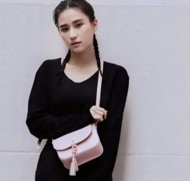 何猷君何超莲互相取关,为何遭疑正式“开撕”,你怎么看此事?