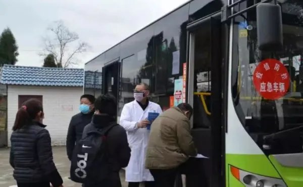 接触新冠病毒污染物也可造成感染,该如何预防新冠病毒?