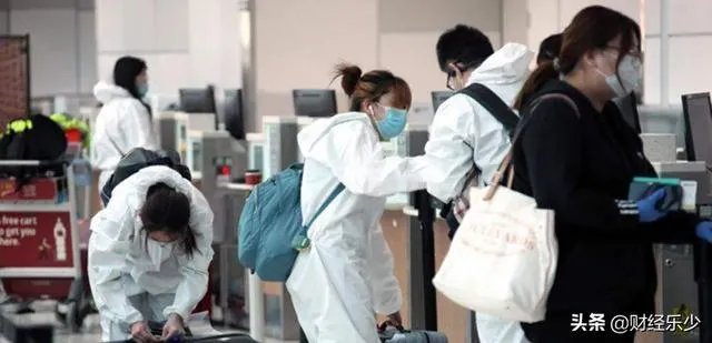5月要求恢复中美航班,现又全面禁止中国航班,特朗普有何企图?