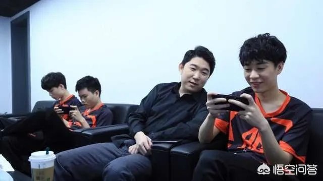 AG.Y4-1大胜VG,挺入总决赛,“全能王”无痕回归KPL希望大增,你觉得呢?