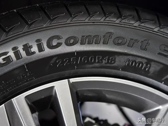 10万买什么车,内饰要好看?