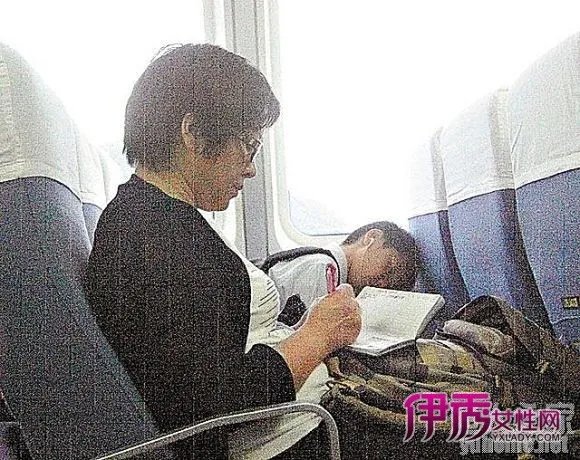 曝光罗嘉良前妻方敏仪离婚后的心酸生活