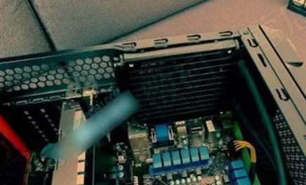 水冷散热与风冷散热有哪些区别？