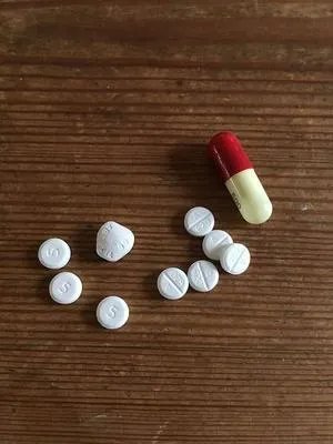 前列腺增生需要吃什么药