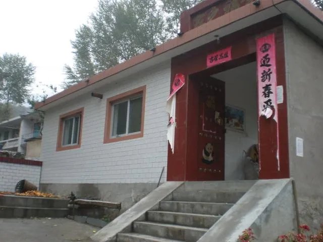 风水大师的话,门口装台阶,步步高升!