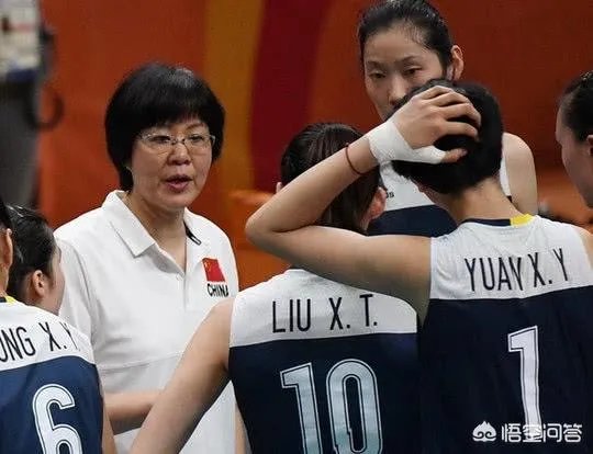 2018排超联赛颁奖典礼,中国女排主帅郎平为什么不参加?