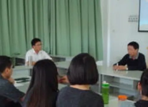 高校领导遇查酒驾逃跑被截，他是否更该规范自己的言行?