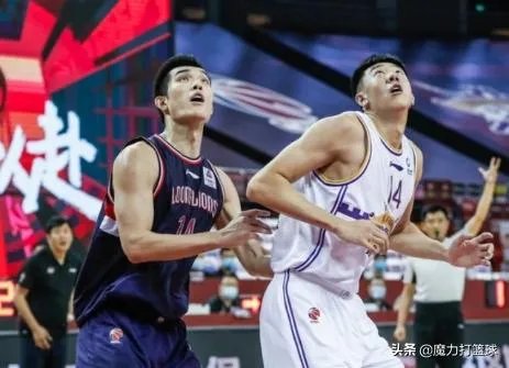 孙悦轮休,北控4分险胜广州,福格准四双,如何评价?