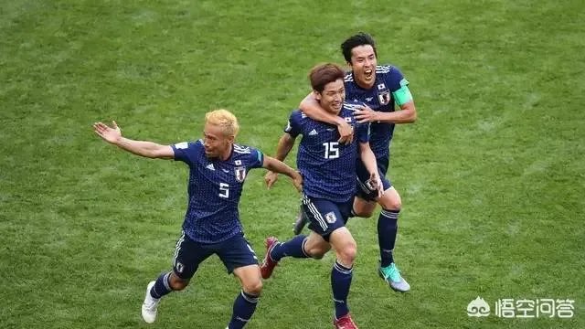2018世界杯哥伦比亚对日本,金特罗打进神一般贴地斩任意球,金特罗是怎么想的呢?