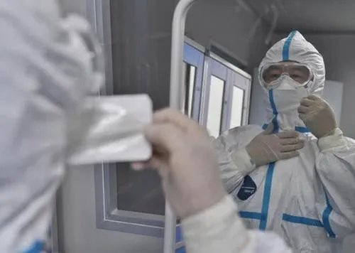 内地已派427名核酸检测队员支援香港,这意味着什么?