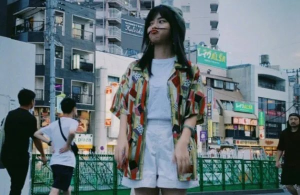 谭松韵看起来很年轻,其实际年龄是多大?